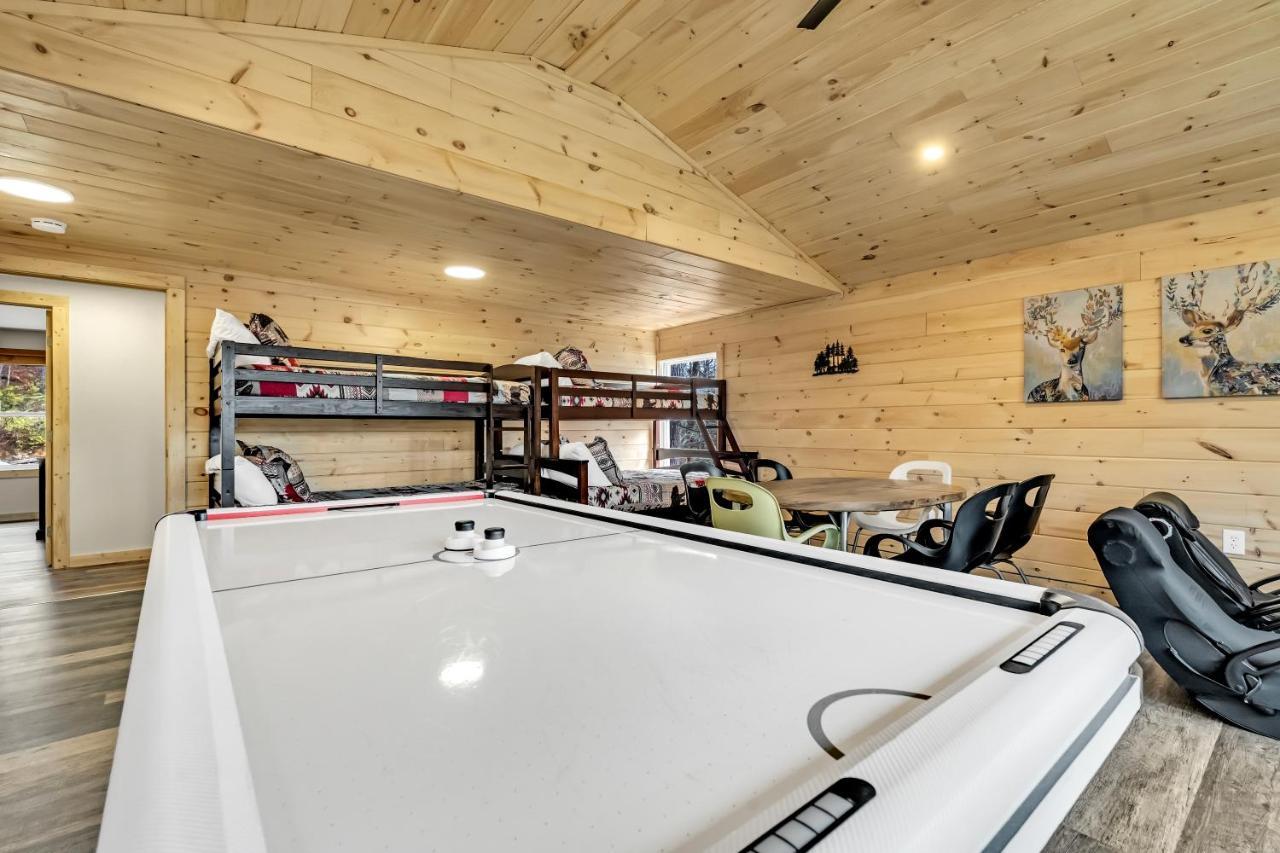 Whispering Winds, Hot Tub, Game Room, Wifi, 1089 Free Tickets Each Paid Day, Dollywood And More Gatlinburg Exterior photo